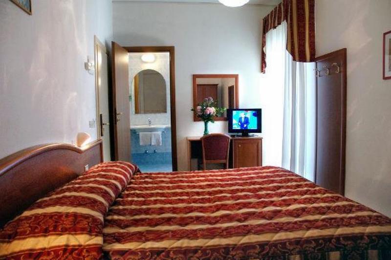 Hotel Roma Residenza Cervia Zewnętrze zdjęcie